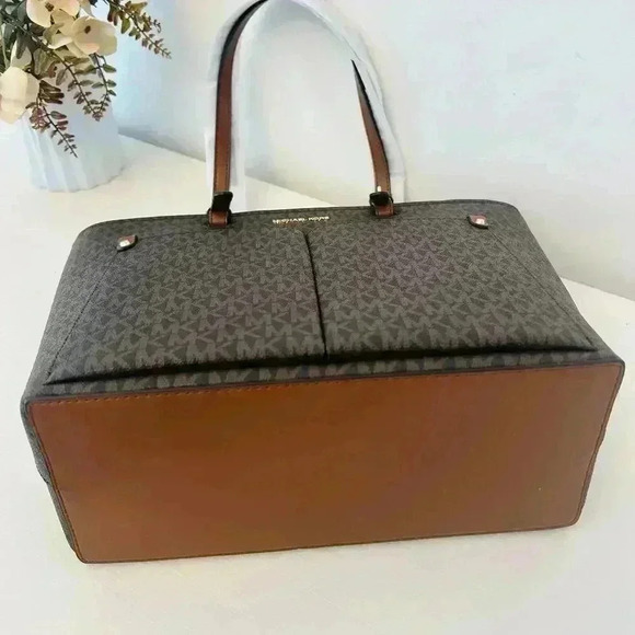 Michael Kors Purse & Wallet Jet Set Travel Tote Double Pocket Brown Signature MK - Picture 10 of 12